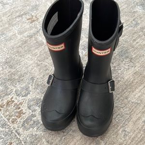 BRAND NEW Hunter Boots US 11/12